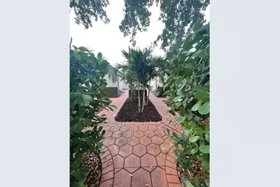 1925 Dewey St, Hollywood, FL 33020 - Photo 8