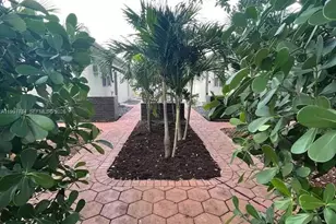 1925 Dewey St, Hollywood, FL 33020 - Photo 8