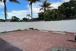 1925 Dewey St, Hollywood, FL 33020 - Photo 30