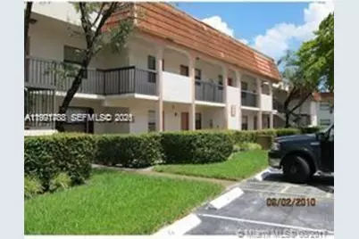 850 NE 209th Ter #204-35, Miami, FL 33179 - Photo 4
