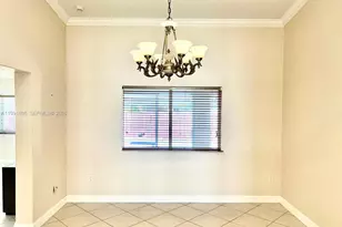 8899 NW 176th Ln, Hialeah, FL 33018 - Photo 12