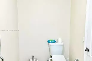 8899 NW 176th Ln, Hialeah, FL 33018 - Photo 16