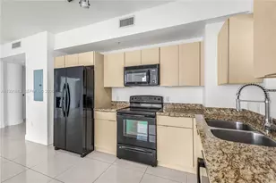 3180 SW 22nd St, Miami, FL 33145 - Photo 4