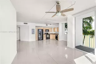 3180 SW 22nd St, Miami, FL 33145 - Photo 20