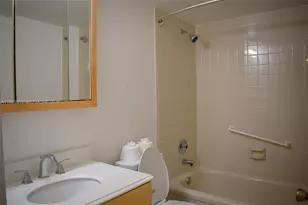 260 NW 76th Ave, Margate, FL 33063 - Photo 8