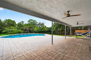 2600 SW 154th Ln, Davie, FL 33331 - Photo 8