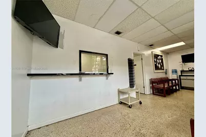32 E 5th St #50, Hialeah, FL 33010 - Photo 2