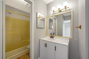 6557 SW 41st Ct, Davie, FL 33314 - Photo 14