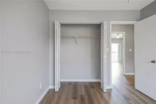 6557 SW 41st Ct, Davie, FL 33314 - Photo 16