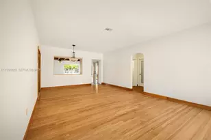 2431 Overbrook St, Miami, FL 33133 - Photo 4