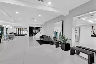 3010 Alton Rd, Miami Beach, FL 33140 - Photo 6