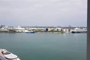 335 S Biscayne Blvd, Miami, FL 33131 - Photo 2