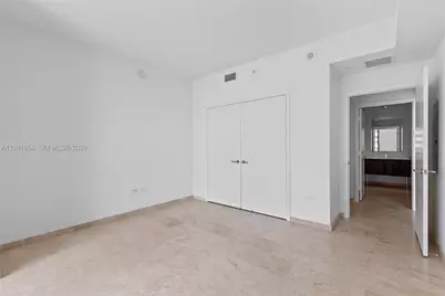 88 SW 7th St #904, Miami, FL 33130 - Photo 18