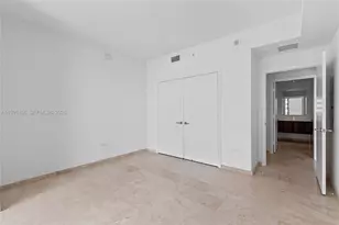 88 SW 7th St, Miami, FL 33130 - Photo 18
