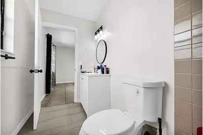 2934 NW 94th St, Miami, FL 33147 - Photo 48