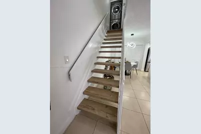 8675 NW 5th Ter #13-204, Miami, FL 33126 - Photo 8