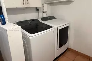 6610 Johnson St, Hollywood, FL 33024 - Photo 8