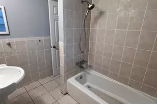 6610 Johnson St, Hollywood, FL 33024 - Photo 14