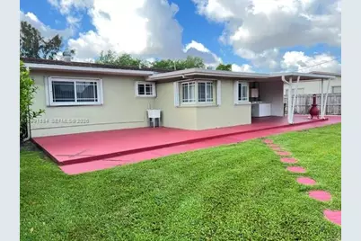 631 W 50th St #631, Hialeah, FL 33012 - Photo 36