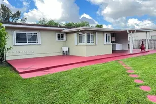 631 W 50th St, Hialeah, FL 33012 - Photo 36