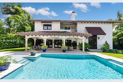 174 Isla Dorada Blvd, Coral Gables, FL 33143 - Photo 1