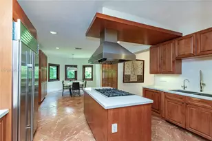 174 Isla Dorada Blvd, Coral Gables, FL 33143 - Photo 8