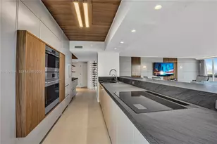 16485 Collins Ave, Sunny Isles Beach, FL 33160 - Photo 12