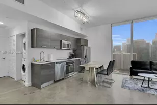 151 SE 1st St, Miami, FL 33131 - Photo 4