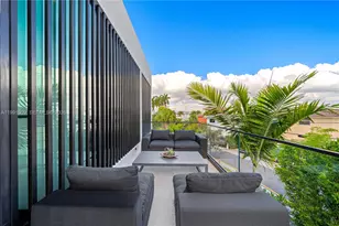 291 Palm Ave, Miami Beach, FL 33139 - Photo 44