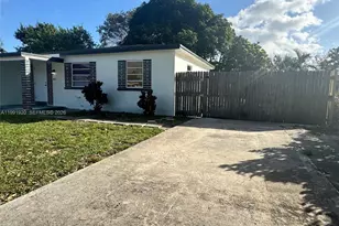 10521 NW 35th Ct, Miami, FL 33147 - Photo 2