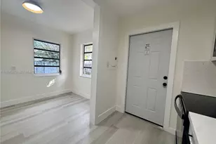 10521 NW 35th Ct, Miami, FL 33147 - Photo 6