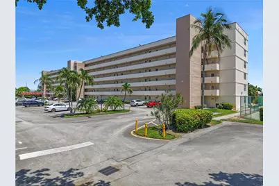 8900 Washington Blvd #320, Pembroke Pines, FL 33025 - Photo 24