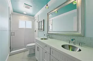 2725 SE 2nd Ct, Pompano Beach, FL 33062 - Photo 10