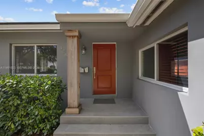 438 Mendoza Ave, Coral Gables, FL 33134 - Photo 2