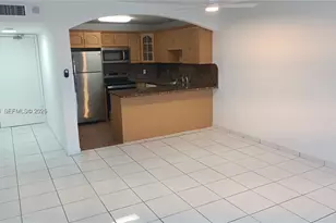 245 18th St, Miami Beach, FL 33139 - Photo 2