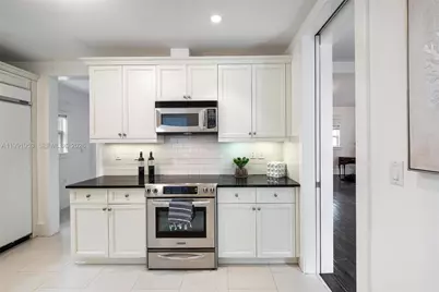 550 Loretto Ave #16, Coral Gables, FL 33146 - Photo 16