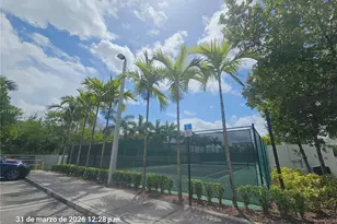 10250 NW 66th St, Doral, FL 33178 - Photo 30