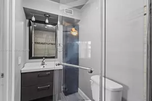 8069 SW 18th Ct, Davie, FL 33324 - Photo 20