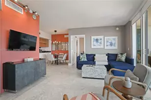 1750 N Bayshore Dr, Miami, FL 33132 - Photo 16