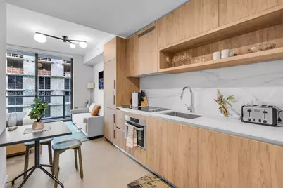 11 NE 6 Th #2808, Miami, FL 33132 - Photo 2