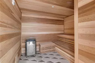 11 NE 6 Th, Miami, FL 33132 - Photo 36