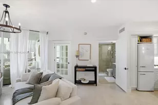 350 S Miami Ave, Miami, FL 33130 - Photo 2