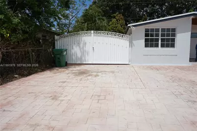 12455 SW 185th Ter #1, Miami, FL 33177 - Photo 6