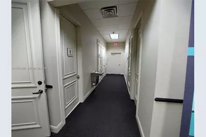 1000 N Hiatus Rd #106, Pembroke Pines, FL 33026 - Photo 6