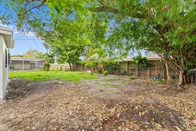 7570 Venetian St, Miramar, FL 33023 - Photo 30