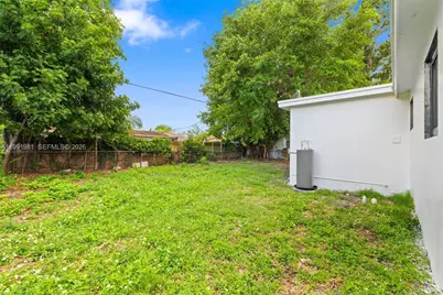 7570 Venetian St, Miramar, FL 33023 - Photo 34