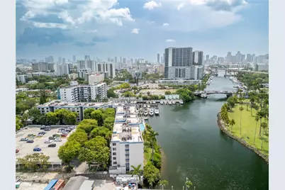 1720 NW N River Dr #613, Miami, FL 33125 - Photo 28