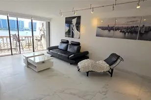17900 N Bay Rd, Sunny Isles Beach, FL 33160 - Photo 14