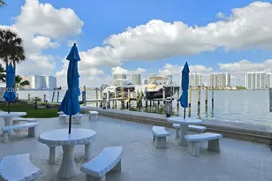 17900 N Bay Rd, Sunny Isles Beach, FL 33160 - Photo 38