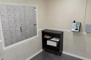 17900 N Bay Rd, Sunny Isles Beach, FL 33160 - Photo 42